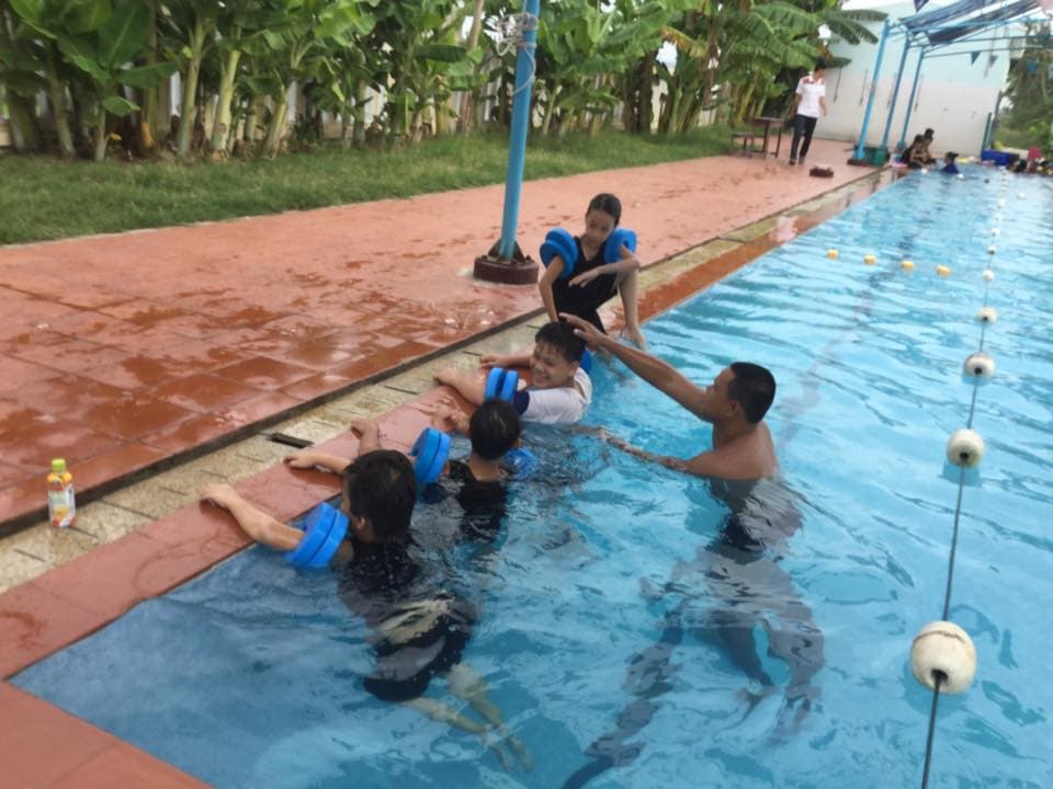 Bơi vui cho bé mầm non (3–5 tuổi)